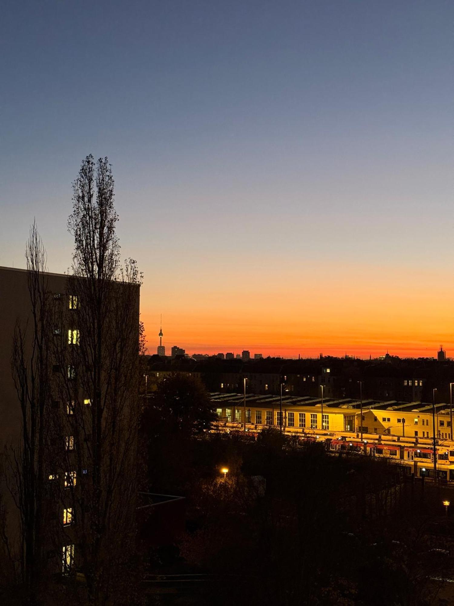 Mint Ueber Der Stadt Parken Kueche Wifi Apartamento Berlim